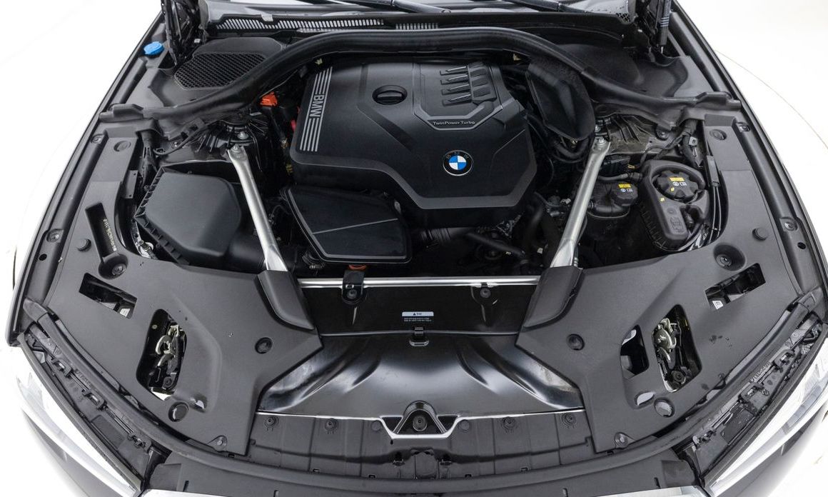 BMW 5-Series 2022