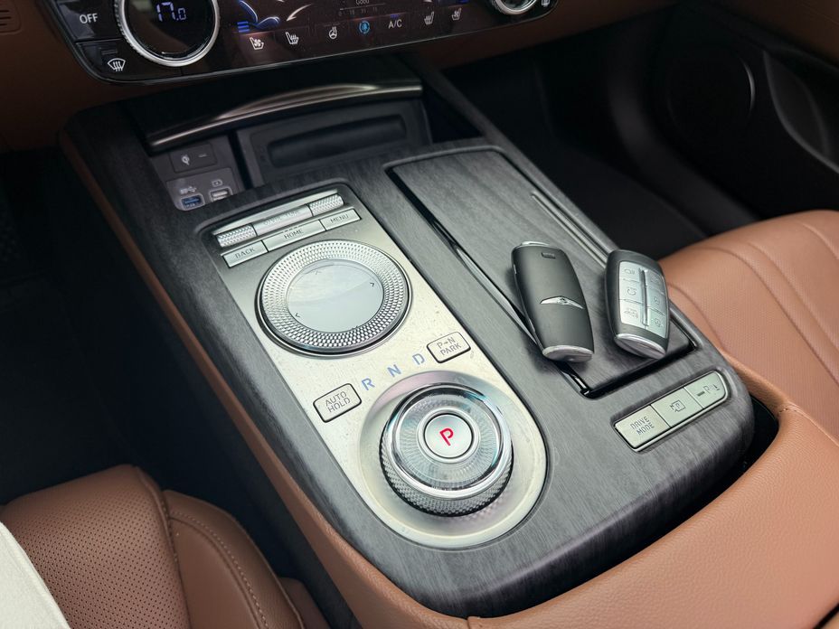 Genesis G80 2022