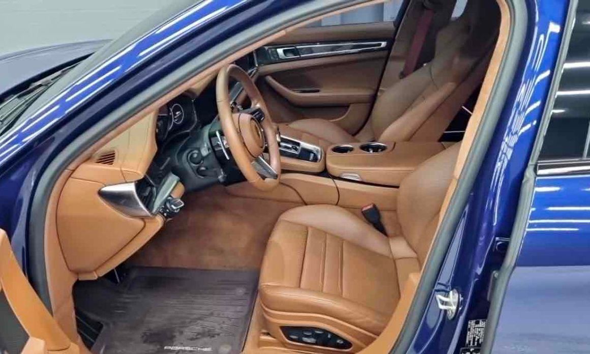 Porsche Panamera 2023
