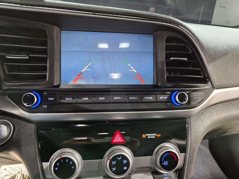 Hyundai AVANTE 2019