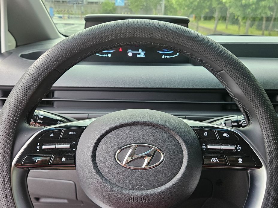 Hyundai Staria 2023