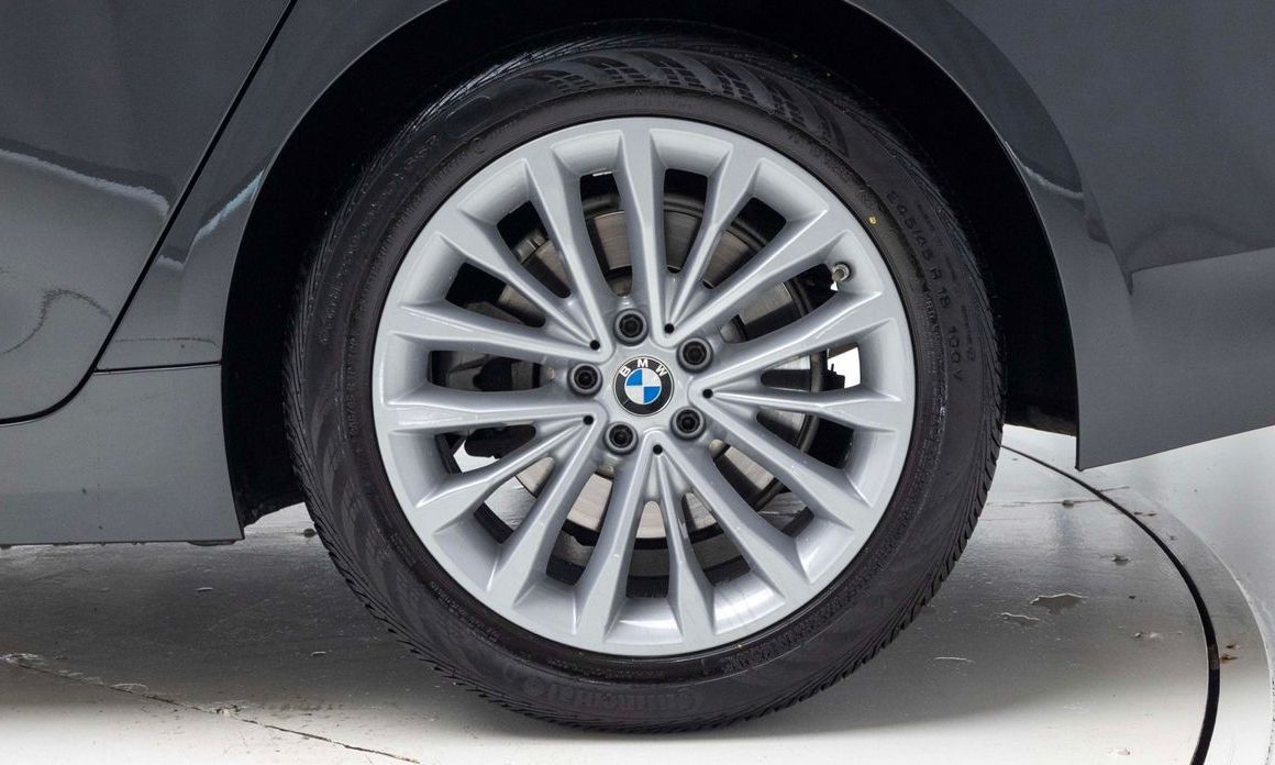 BMW 5-Series 2022