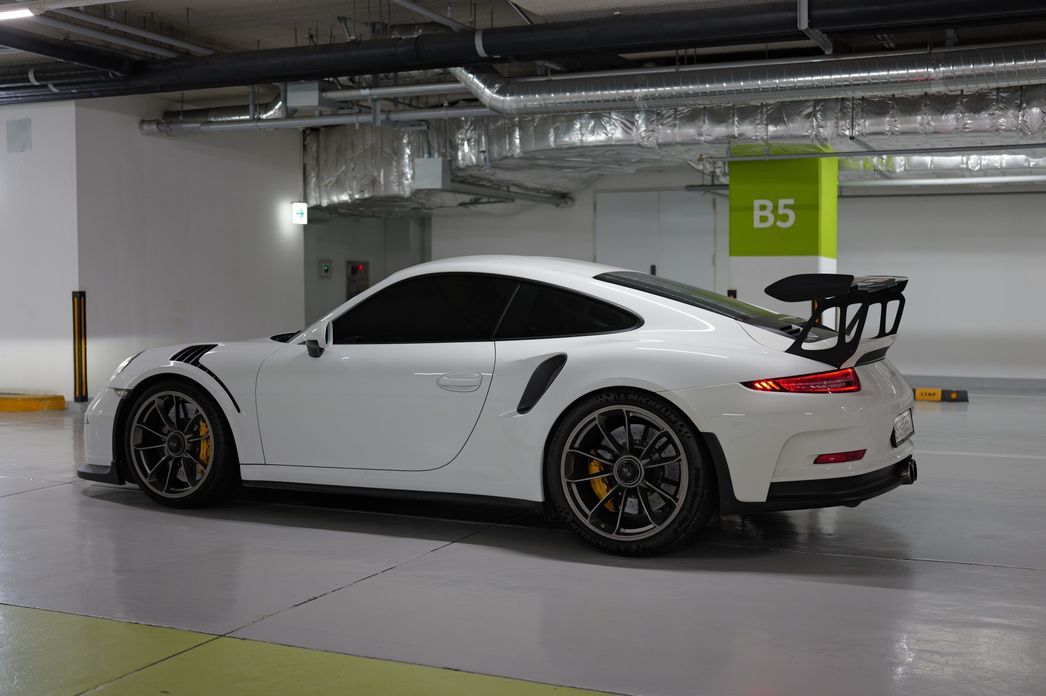 Porsche 911 2016