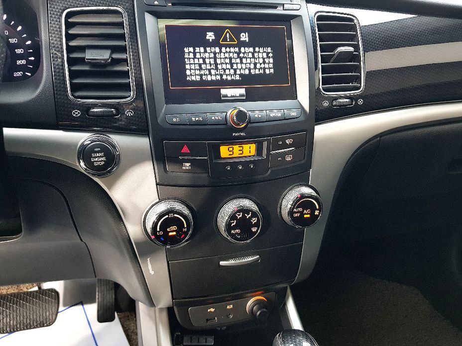 KG_Mobility_Ssangyong KORANDO 2012