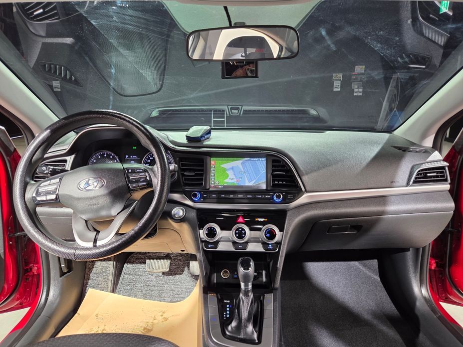Hyundai AVANTE 2019