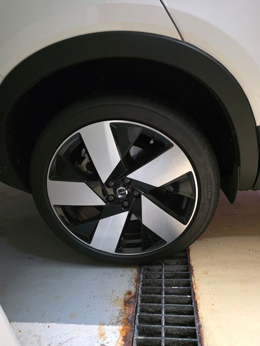Volvo C40 2024