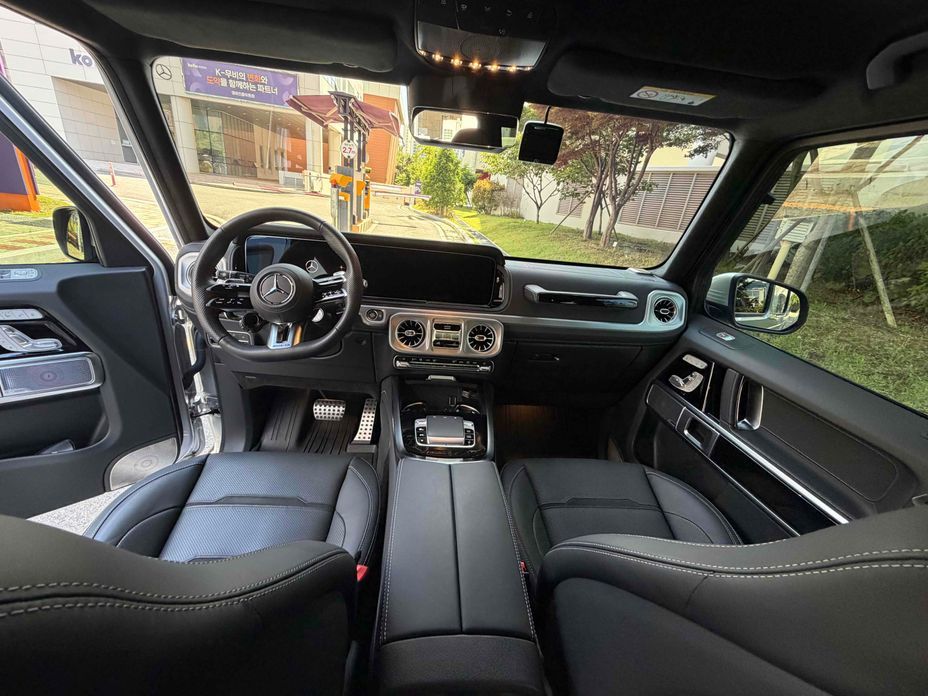 Mercedes-Benz G-Class 2025