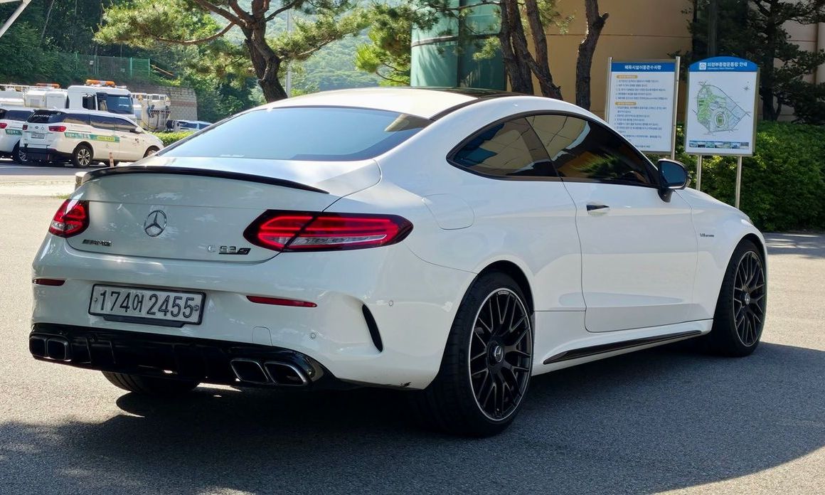 Mercedes-Benz C-Class 2020