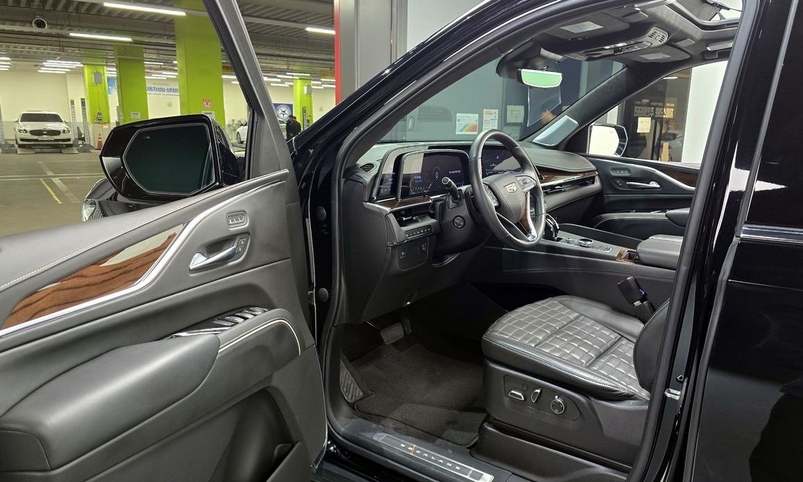 Cadillac Escalade 2023