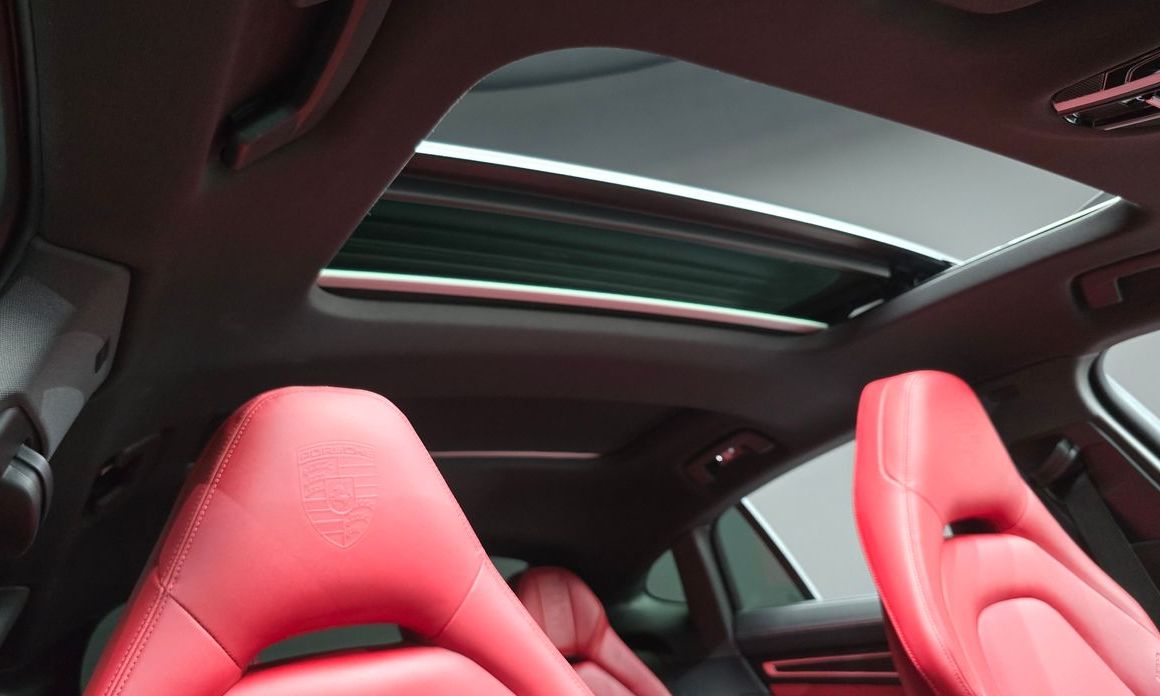 Porsche Panamera 2023