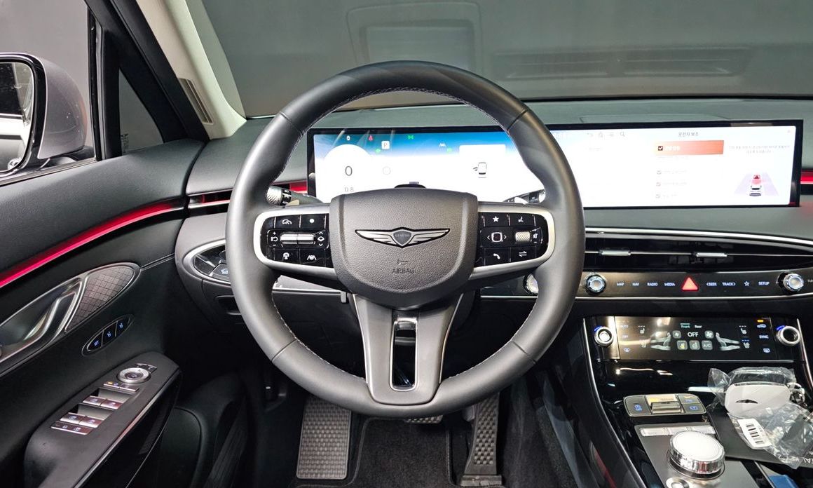 Genesis GV70 2025