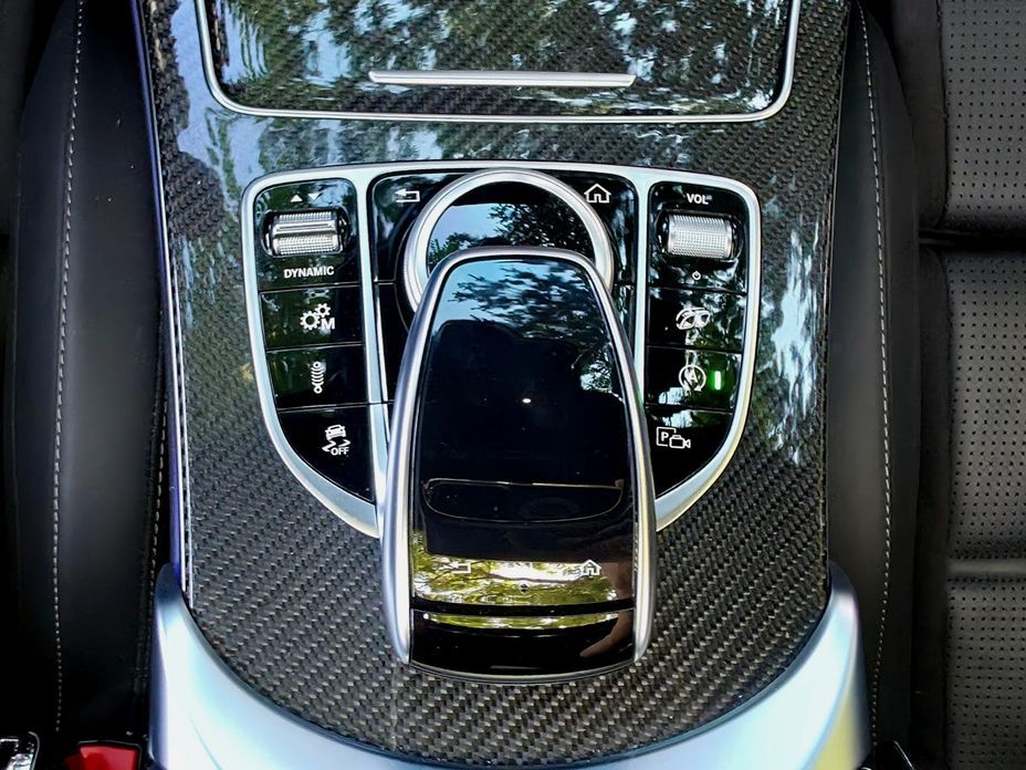 Mercedes-Benz C-Class 2020