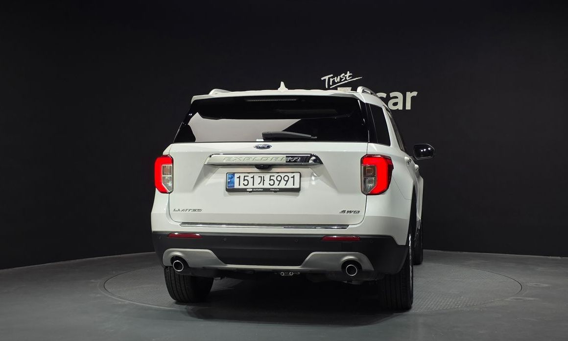 Ford Explorer 2023