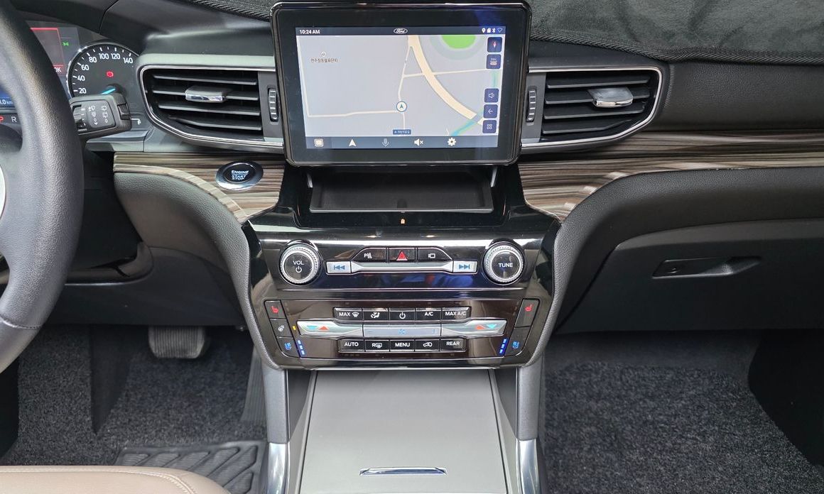 Ford Explorer 2023