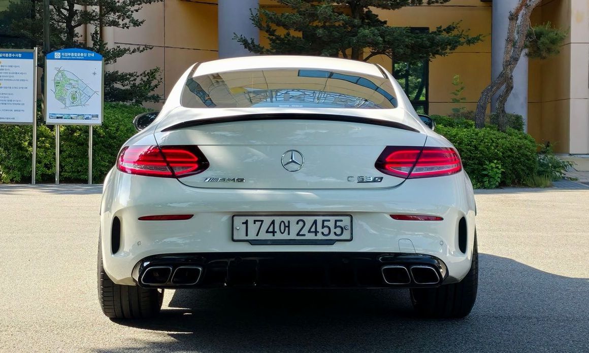 Mercedes-Benz C-Class 2020