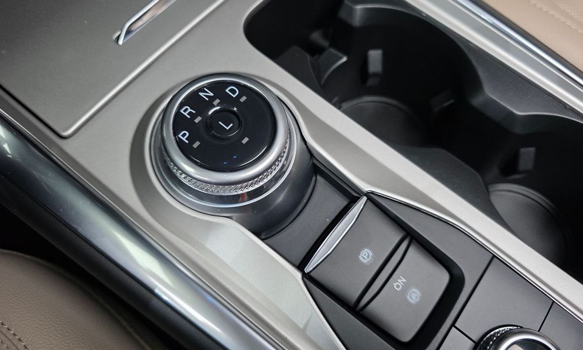 Ford Explorer 2023