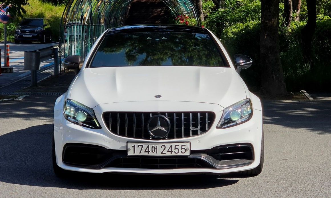 Mercedes-Benz C-Class 2020