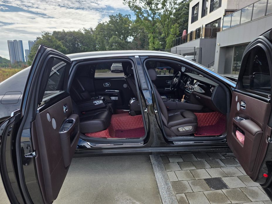 Rolls-Royce Ghost 2016