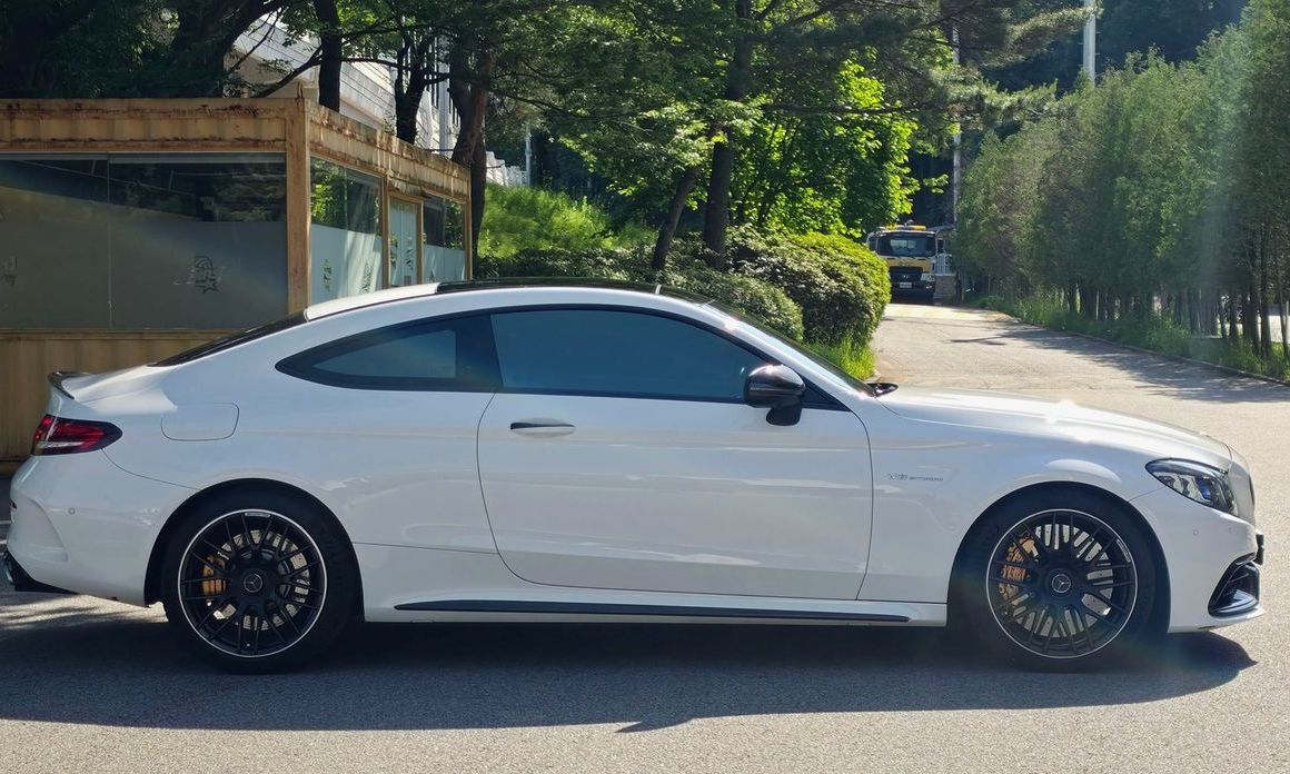Mercedes-Benz C-Class 2020