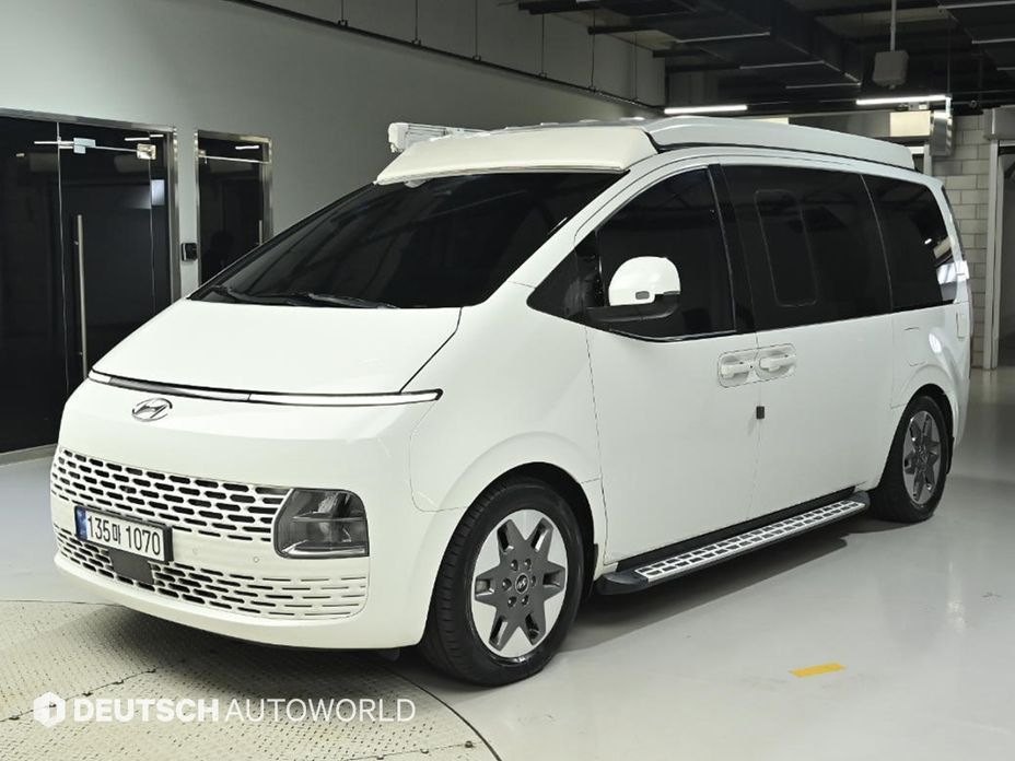 Hyundai Staria 2023