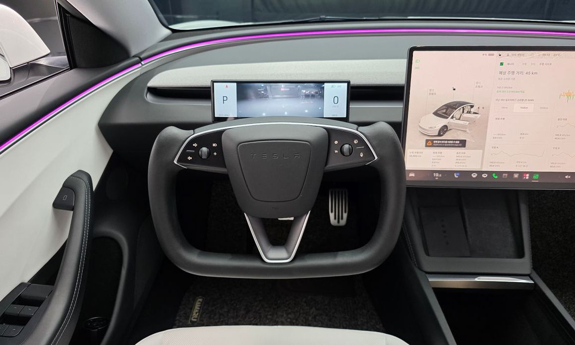 Tesla Model 3 2024