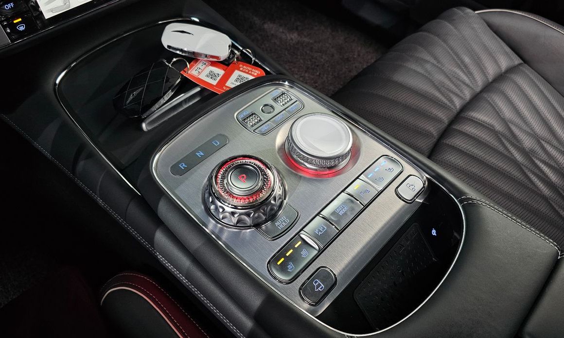 Genesis G90 2023