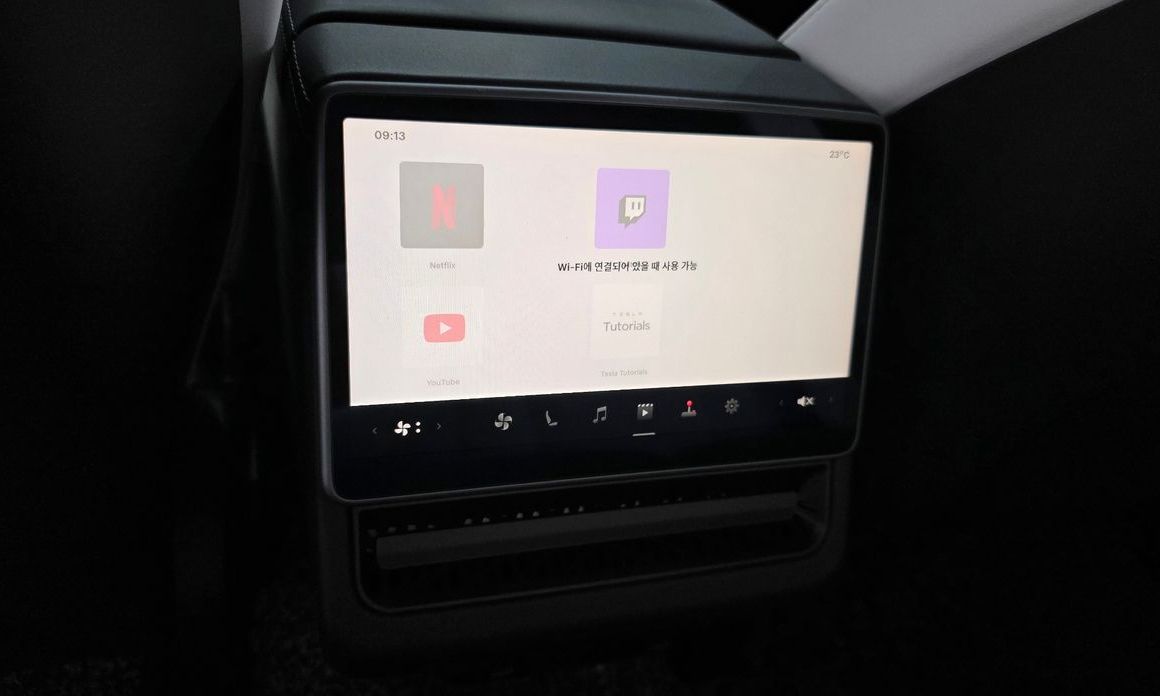Tesla Model 3 2024