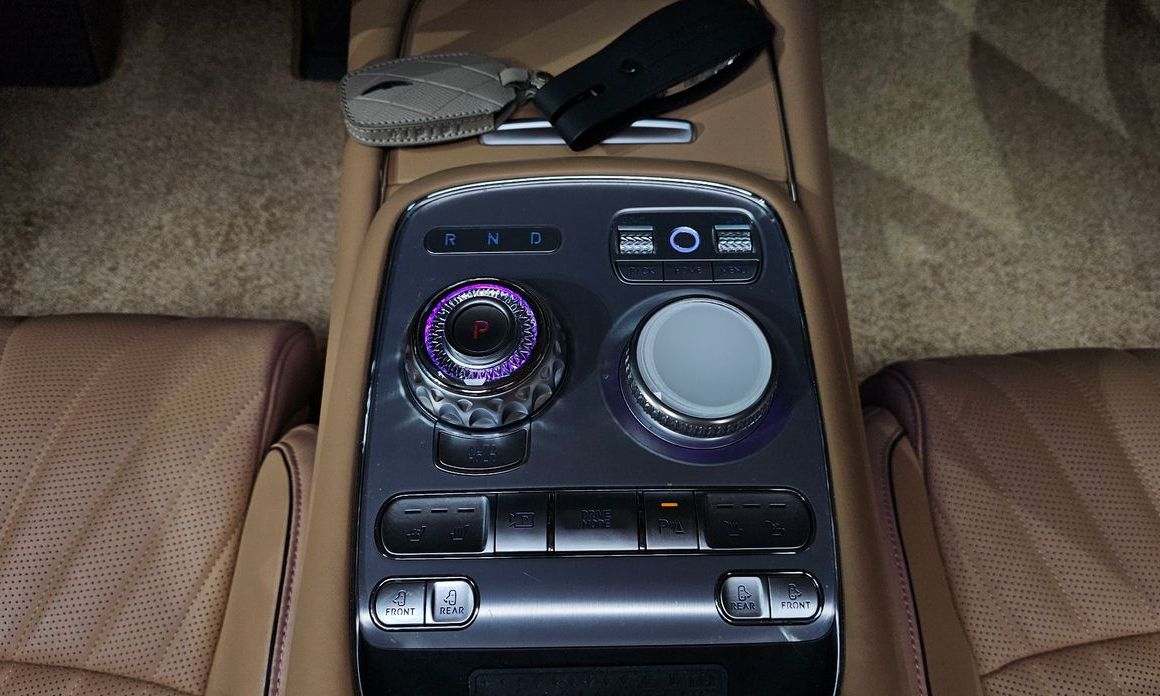 Genesis G90 2025