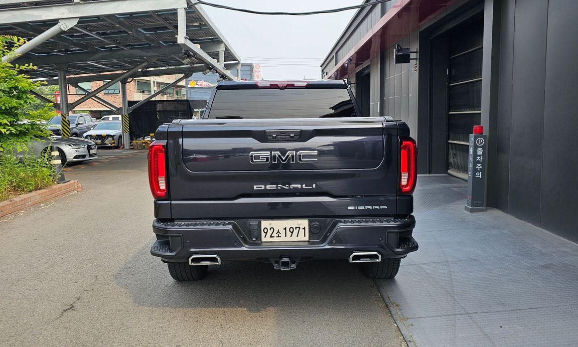 GMC Sierra 2024