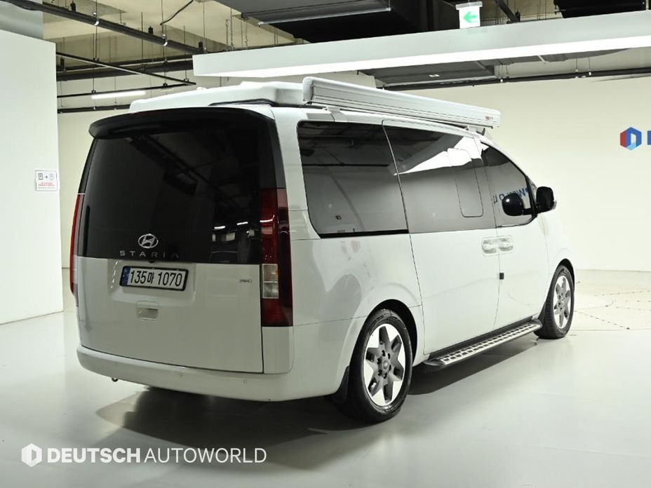 Hyundai Staria 2023