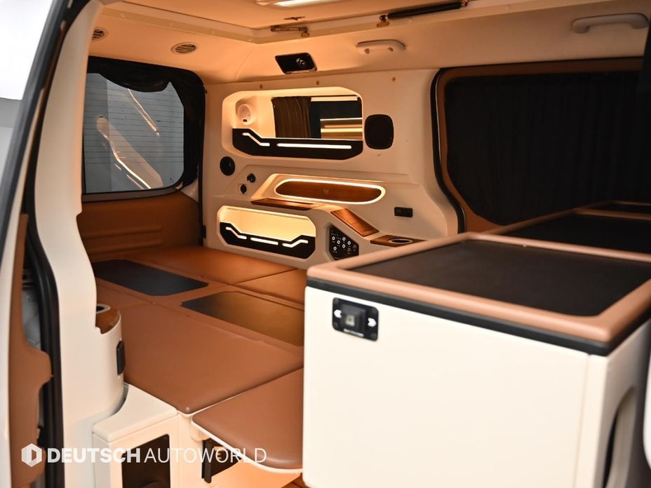 Hyundai Staria 2023