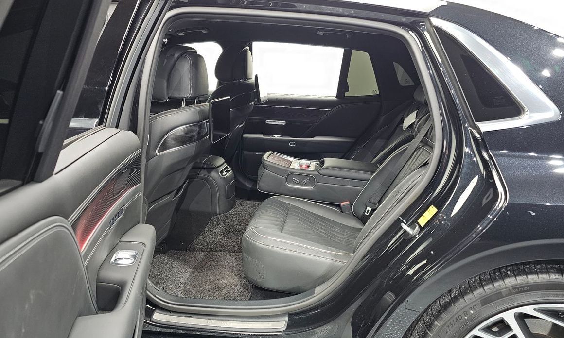 Genesis G90 2023