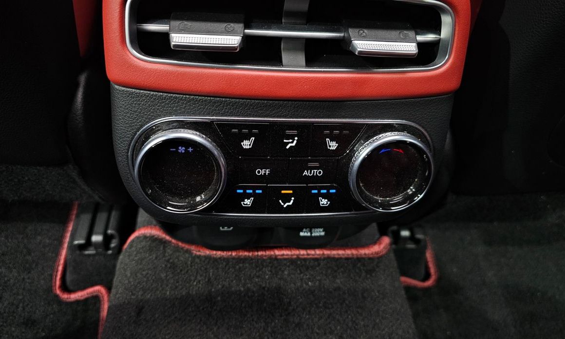 Genesis GV70 2022