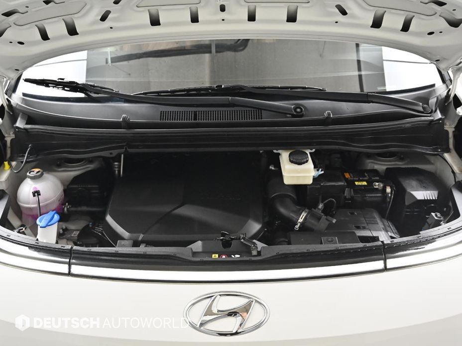 Hyundai Staria 2023