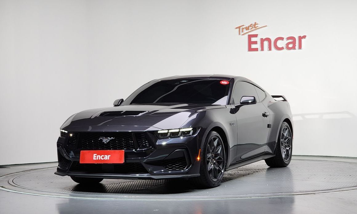 Ford Mustang 2024