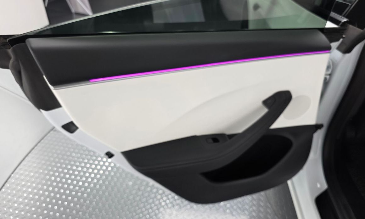 Tesla Model 3 2024