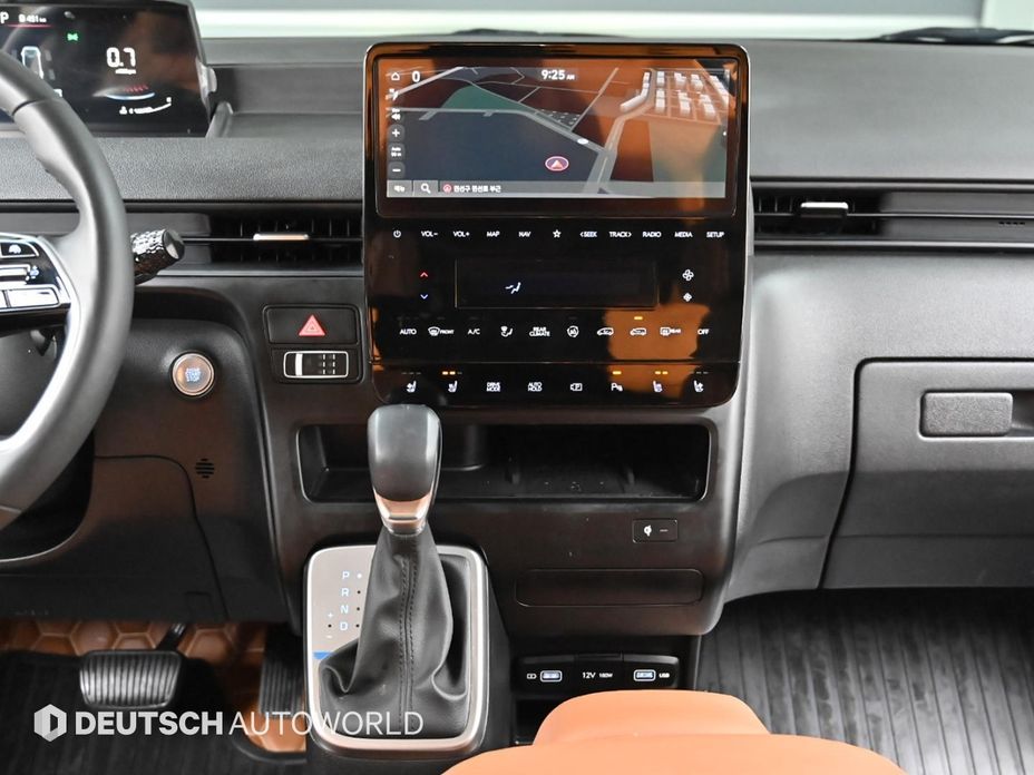 Hyundai Staria 2023