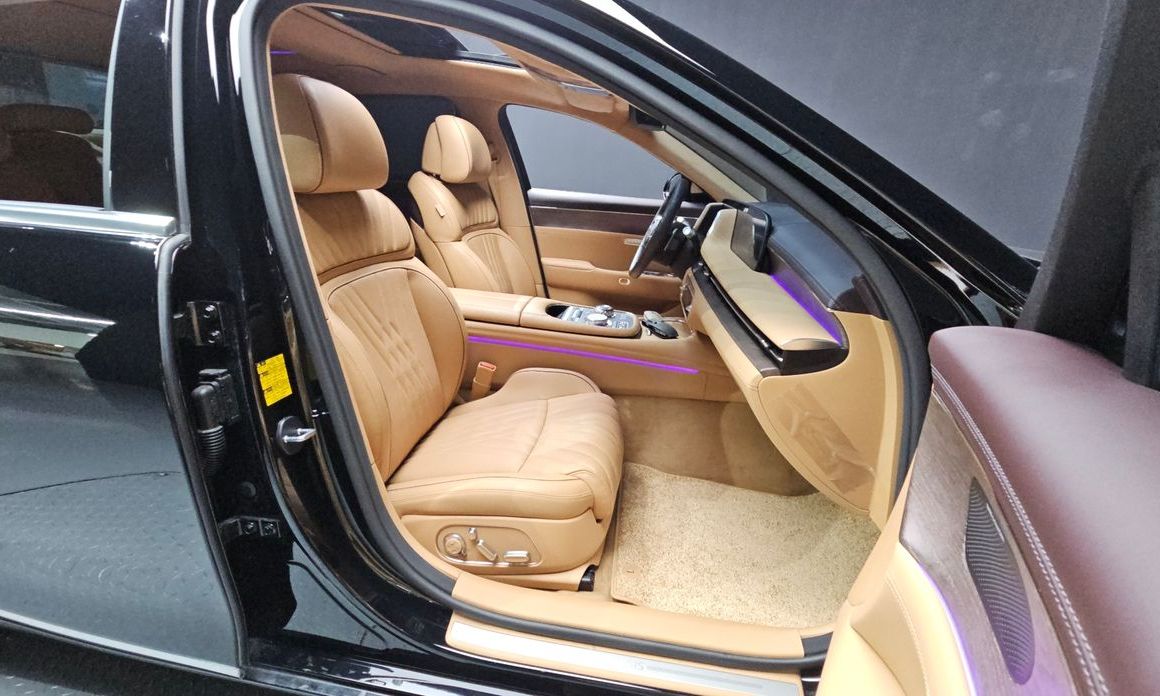 Genesis G90 2025
