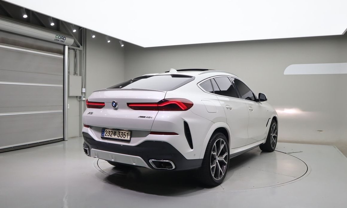 BMW X6 2021