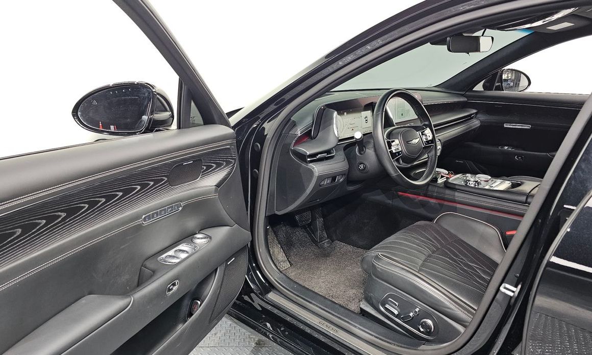 Genesis G90 2023
