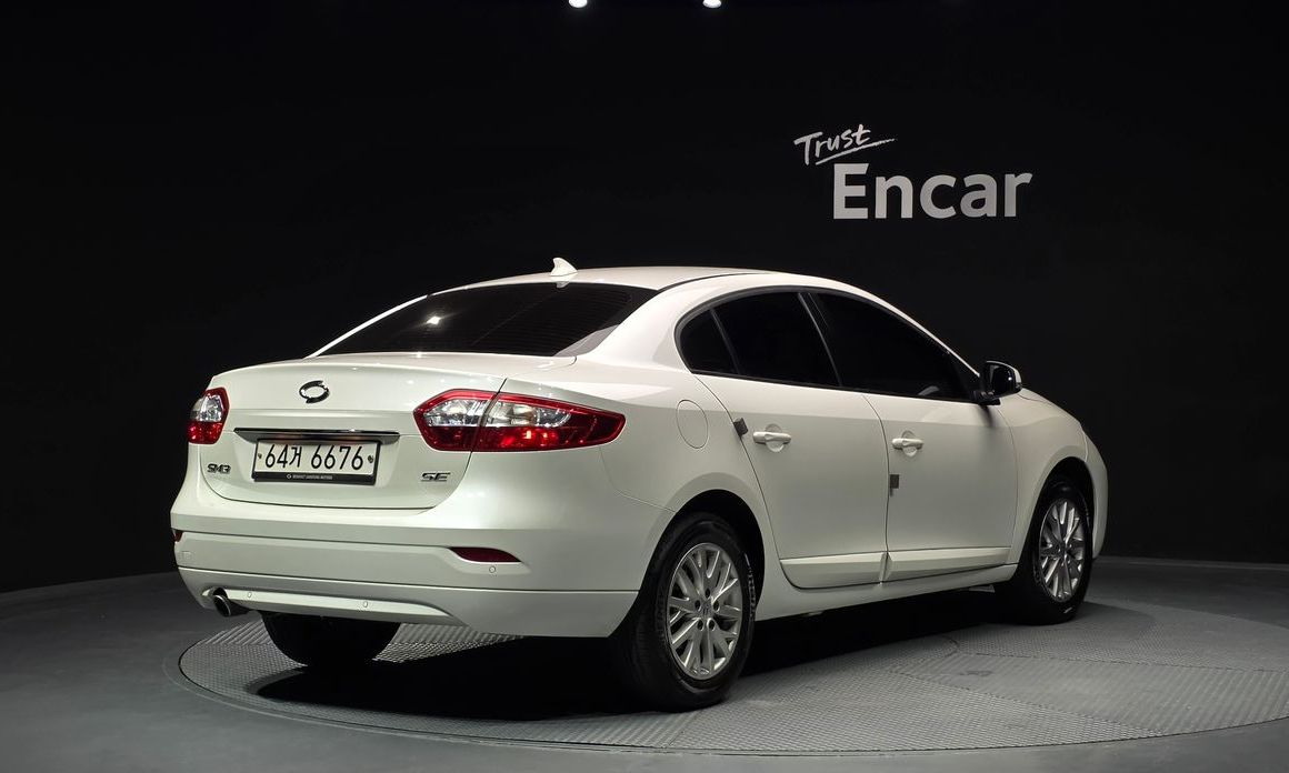 Renault-KoreaSamsung SM3 2013