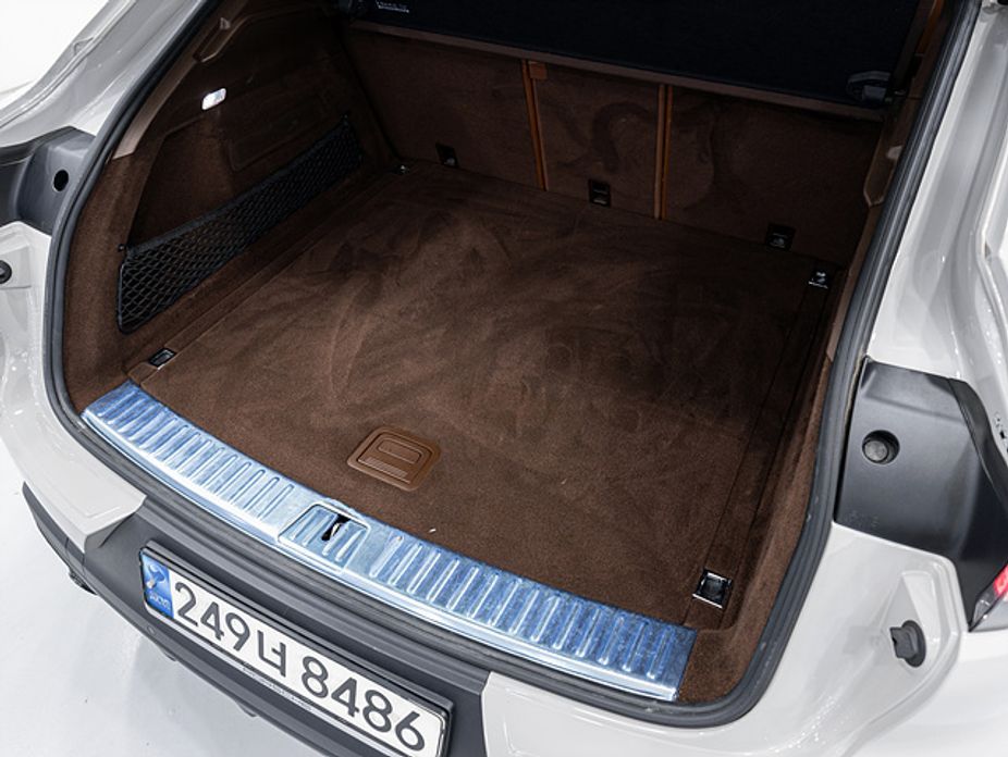 Porsche Cayenne 2023