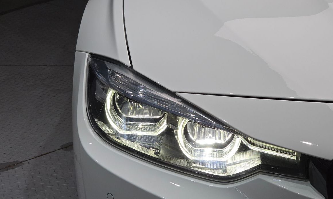 BMW 3-Series 2018