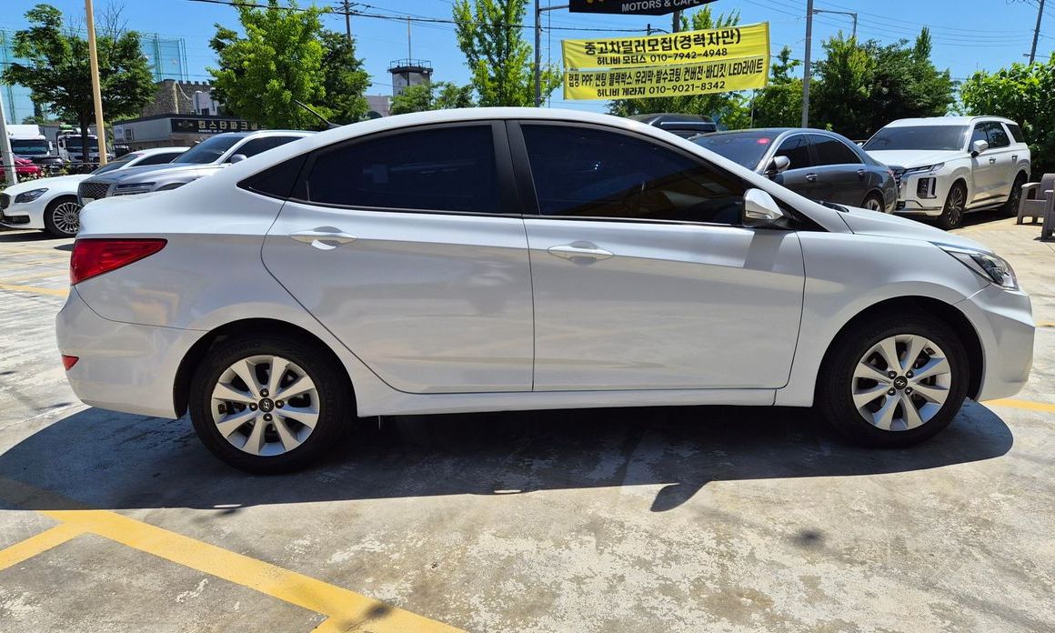 Hyundai Accent 2016