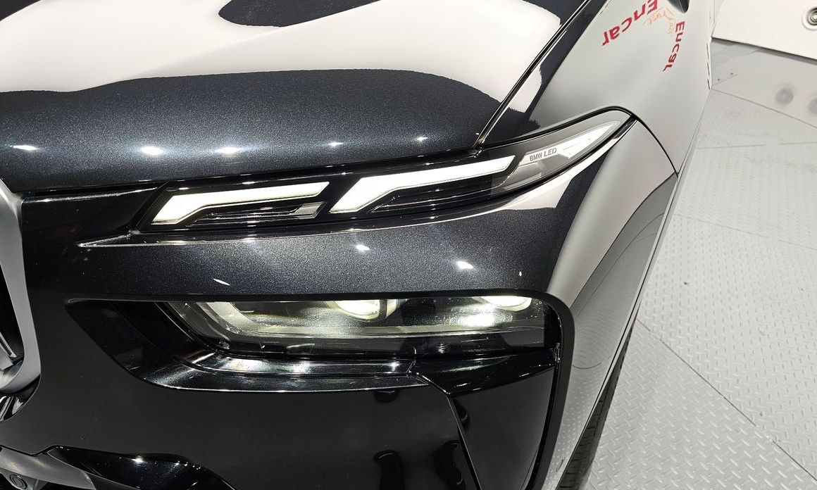 BMW X7 2025