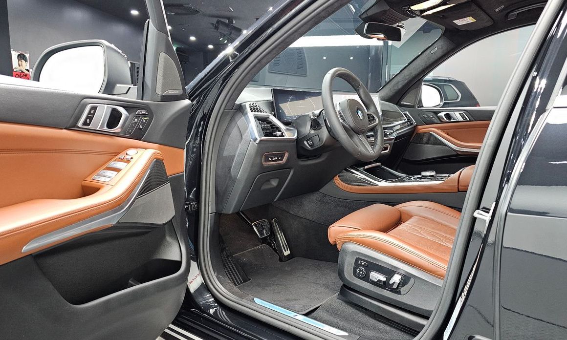 BMW X7 2025