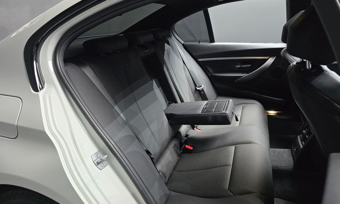 BMW 3-Series 2018