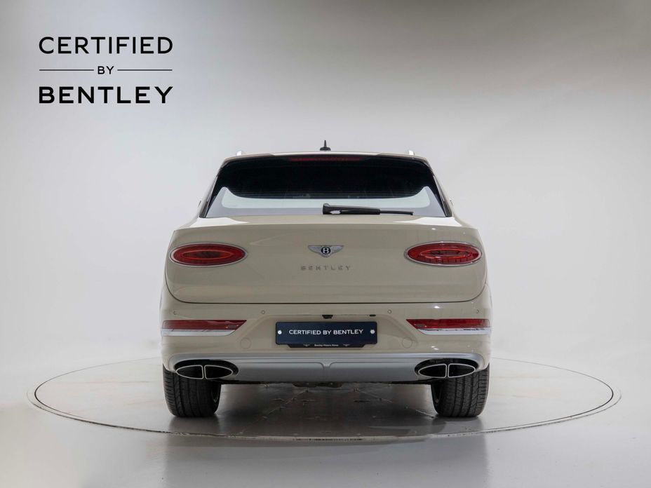 Bentley Bentayga 2025