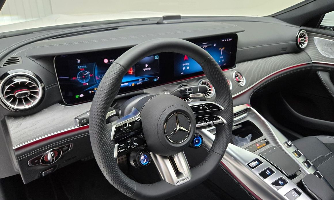 Mercedes-Benz AMG GT 2025