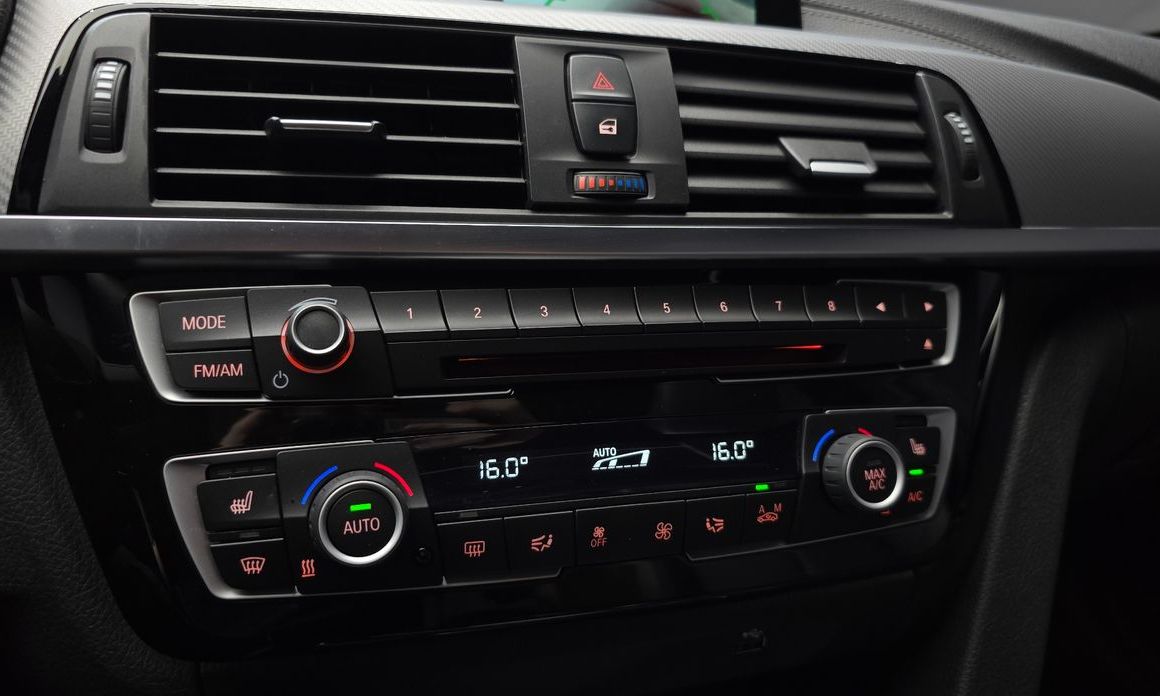 BMW 3-Series 2018